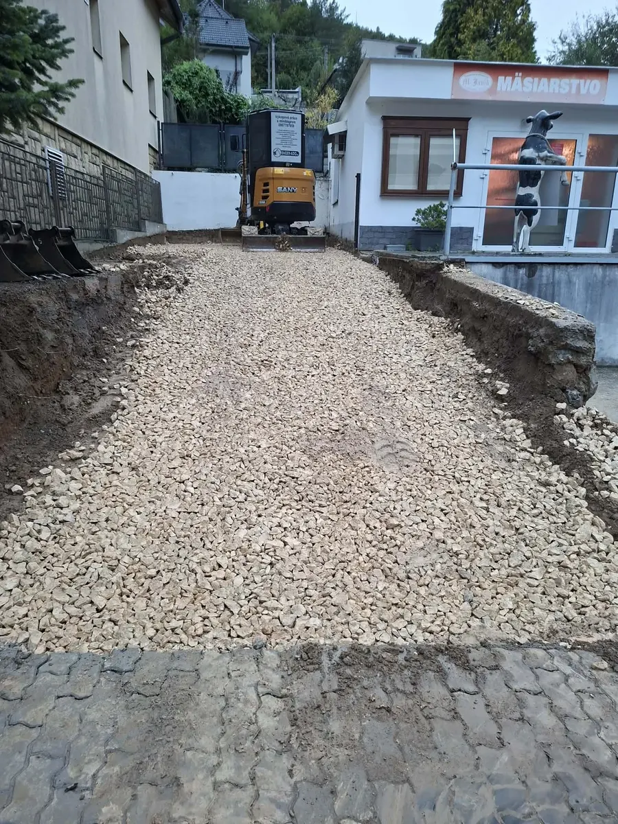 Hĺbenie výkopu